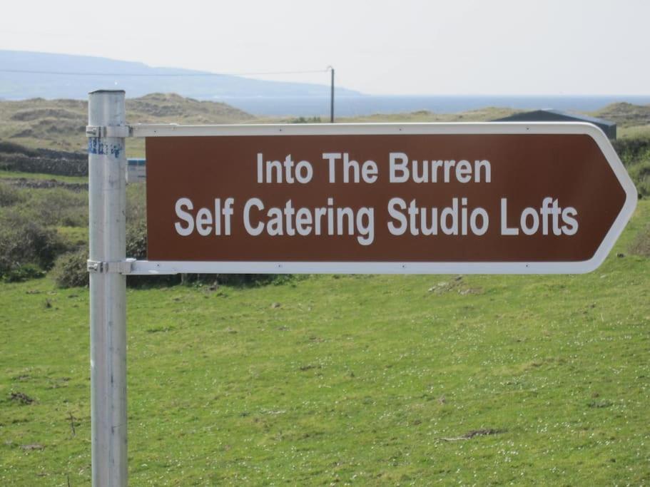 Hotel Into The Burren à Murroogh Extérieur photo